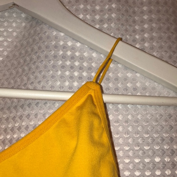 Yellow Bodysuit - Picture 3 of 4